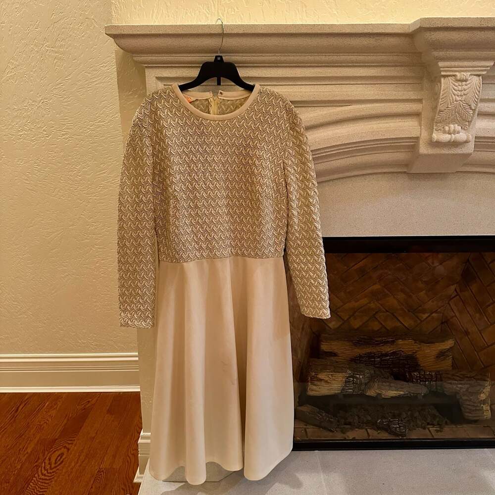 Vintage Lady Carol of New York Size 18 Metallic Crochet Long Sleeve Dress